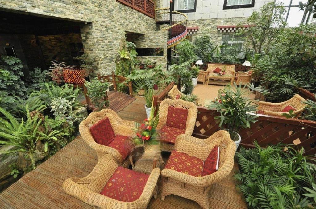 Shangri-La Original Density Hotel Екстер'єр фото