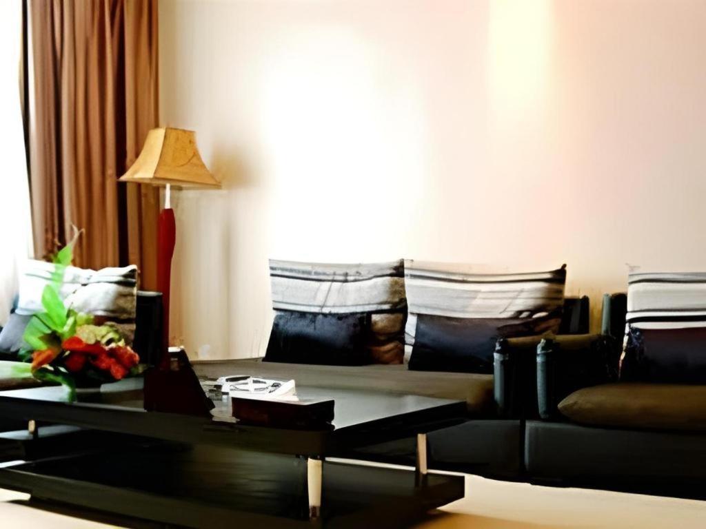 Shangri-La Original Density Hotel Екстер'єр фото